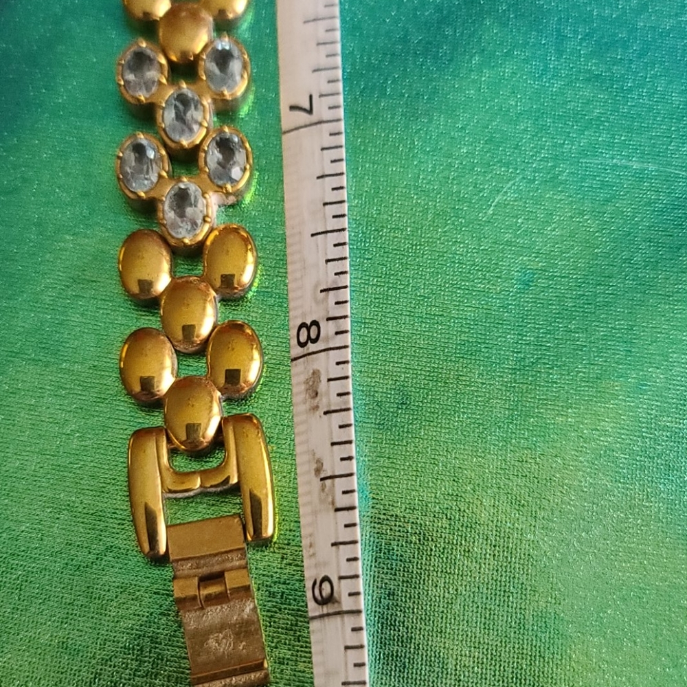 Watch - Picture 3 of 9